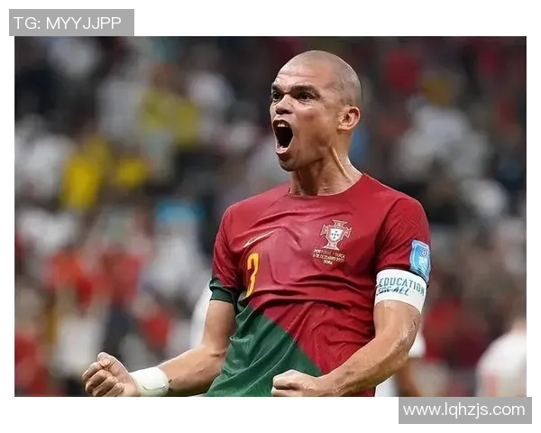 红衣服长发足球明星的传奇故事与赛场上的辉煌瞬间 红衣服长发足球明星的传奇故事与赛场上的辉煌瞬间