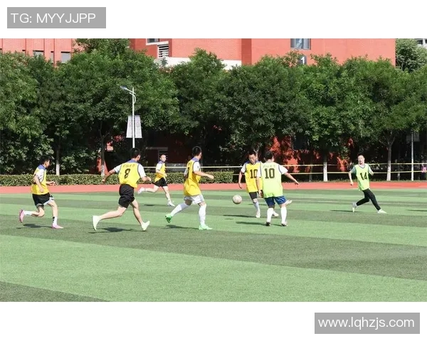 堤角小学足球明星展现青春风采助力校园体育发展新篇章 堤角小学足球明星展现青春风采助力校园体育发展新篇章