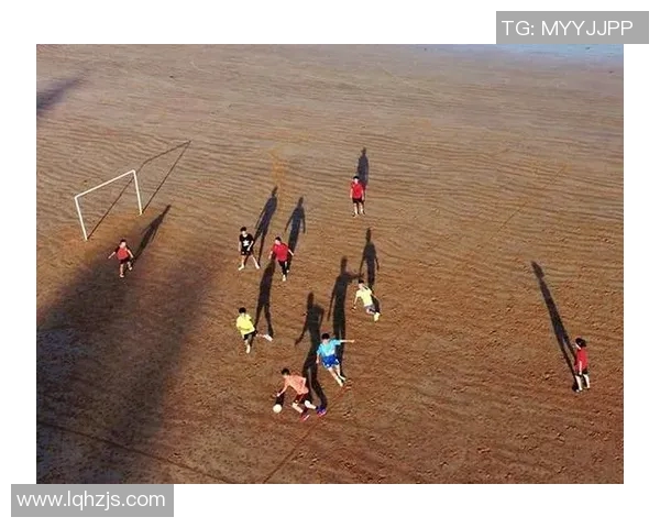 昆凌热爱足球明星背后的故事与她的足球情缘揭秘 昆凌热爱足球明星背后的故事与她的足球情缘揭秘